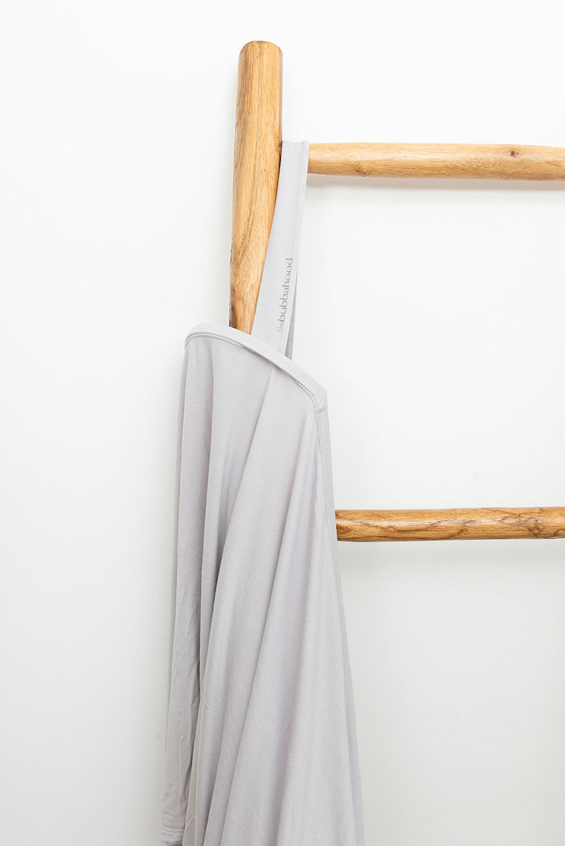 Bamboo nursing cover in cloud the bubbahood™ | Breastfeeding cover essentially bub
