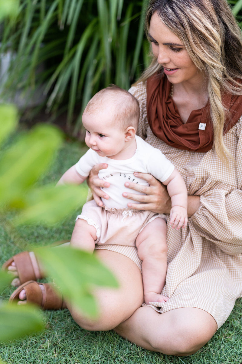 Bamboo nursing cover in rust the bubbahood™ | Breastfeeding cover essentially bub